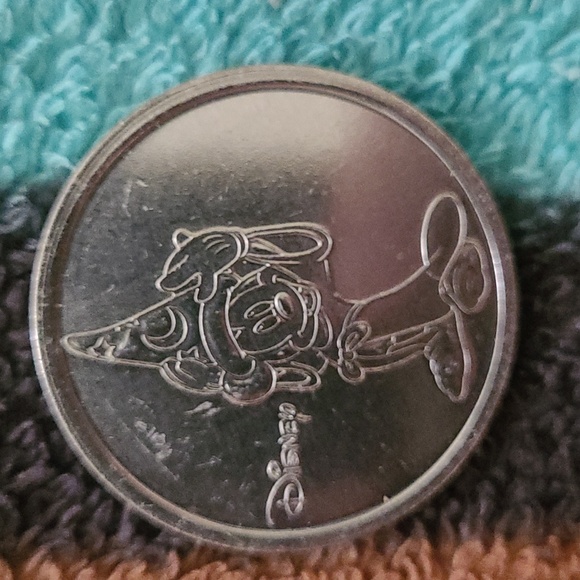 D23 Expo 2024 Set of 4 Medallions - Picture 2 of 6